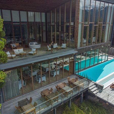 Uman Lodge Patagonia Chile Futaleufú المظهر الخارجي الصورة
