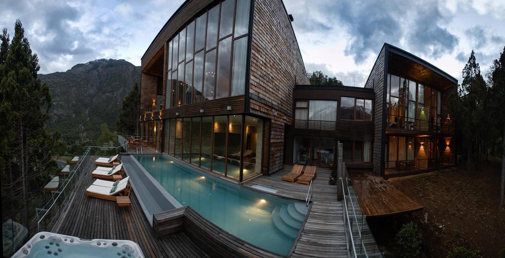 Uman Lodge Patagonia Chile Futaleufú المظهر الخارجي الصورة